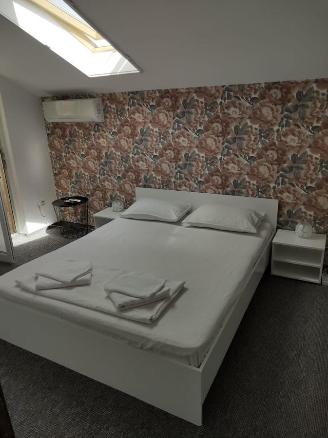 Casa Jolie Hotel Constanta Ngoại thất bức ảnh